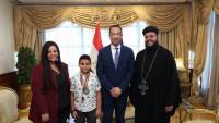 وزير الاتصالات يكرم الطفل مارتيروس مينا البالغ من العمر 10 أعوام لتميزه العالمي في البرمجة والروبوتات