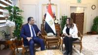 وزيرة التنمية تتابع مع محافظ البحر الأحمر منظومة المخلفات الصلبة والموقف التنفيذي للمشروعات الخدمية والتنموية والخطة الاستثمارية
