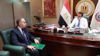 وزير الصحة يبحث مع سفير مصر لدى أوغندا تعزيز التعاون
