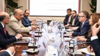 وزيرا الكهرباء والتخطيط يبحثان خطة العمل والتعاون المشترك فى مشروعات تحلية مياه البحر