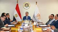 وزير التموين يعقد اجتماعًا موسعًا مع الشعبة العامة للمخابز وغرفة صناعة الحبوب لمتابعة منظومتي الطحن والخبز