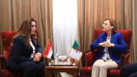 وزيرة التنمية المحلية والبيئة تبحث مع نظيرتها الجزائرية سبل التعاون في مجالات إدارة المخلفات وحماية الطبيعة