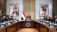 رئيس الوزراء يستعرض محاور جلسة بعنوان"استثمار منتج وصناعة تنافسية وفرص عمل مستدامة"