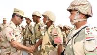 وزير الدفاع يشهد تنفيذ مشروع تكتيكي بالذخيرة الحية بالجيش الثاني الميداني