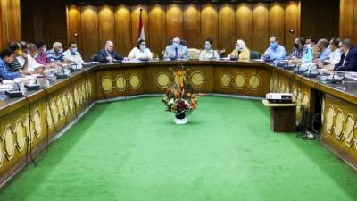 50 مركزا لاستلام الأقطان من المزارعين في الفيوم وبني سويف والبحيرة والشرقية