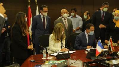 عقد بين "القومية للأنفاق" وشركة فرنسية لإدارة وتشغيل الخط الثالث للمترو