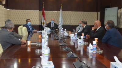 وزير الإسكان يلتقى أعضاء المجلس التصديرى للاستثمار العقارى لبحث آليات تشجيع تصدير العقار المصرى