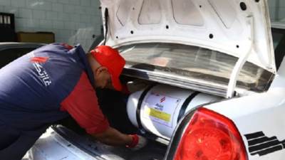 1200 جنيه شهريًا يوفرها المواطن إذا حول سيارته من بنزين إلى غاز