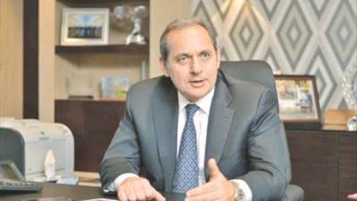 عاجل.. رئيس الوزراء يصدر قراره بتشكيل مجلس إدارة البنك الأهلي برئاسة "عكاشة"