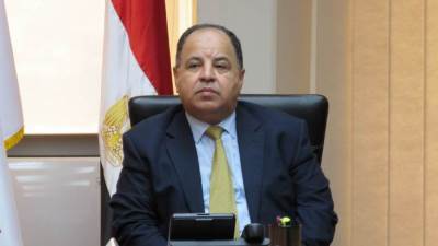 مبادرة جديدة من الحكومة لدعم المصدرين تخفف عنهم 15% من أعبائهم المالية