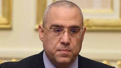 وزير الإسكان: صب أسقف الدور الثالث علوي بعمارات"الإسكان المتميز" بمدينة الفشن الجديدة- بنى سويف