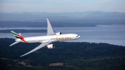 سكاي واردز طيران الإمارات يحتفل بـ20 عاماً من التميز والابتكار 