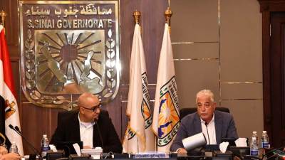 وزير الإسكان ومحافظ جنوب سيناء يتفقدان محطة معالجة الصرف الصحى بمدينة طور سيناء بطاقة 10 آلاف م3 يومياً كمرحلة أولي