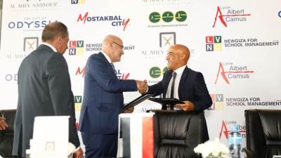 مذكرة تفاهم بين الأهلى صبور وLVNG لإدارة المدارس وتطوير 2 بمشروع "ذا ستي أوف أوديسيا"