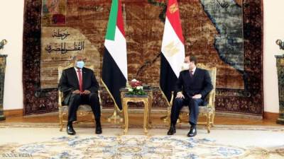 السيسي يستقبل رئيس مجلس السيادة السوداني للتباحث حول الأمور المشتركة بين البلدين