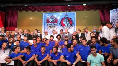 وزير قطاع الأعمال العام يشهد احتفالية صعود فريق غزل المحلة للدوري الممتا