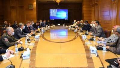 بحث سبل تعزيز التعاون المشترك بين "الإنتاج الحربي" والشركات الأوكرانية