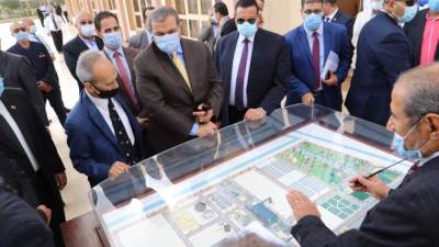 وزير القوي العاملة يتفقد مصنع النوبارية لصناعة وتكرير السكر بالبحيرة