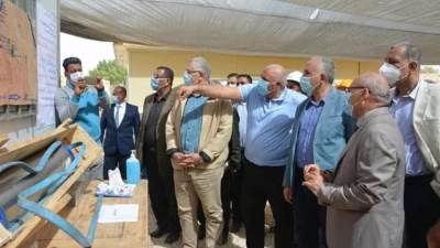 وزيرا الزراعة والري ومحافظ الوادي الجديد يتفقدون بعض المشروعات الزراعية وتحديث الري بالمحافظة 