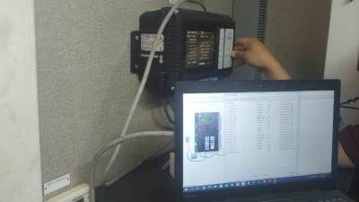 وزيرة البيئة: 350 مدخنة بـ 75 منشأة لرصد التلوث الصناعى