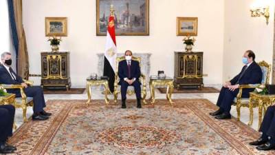 السيسي يستقبل رئيس المخابرات البريطانية.. تعرف على الأسباب