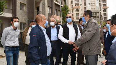 وزير الإسكان يختتم جولته بالعاصمة الإدارية الجديدة بتفقد الحى السكنى "كابيتال ريزيدانس"