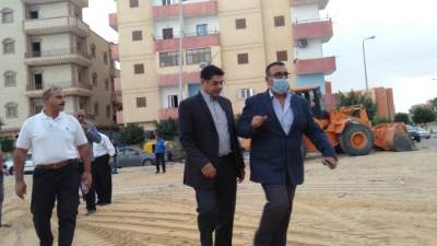 القائم بأعمال رئيس جهاز "النوبارية الجديدة" يتفقد مشروعات المرافق والزراعة.. ويناقش مقترحات وشكاوى سكان المدينة
