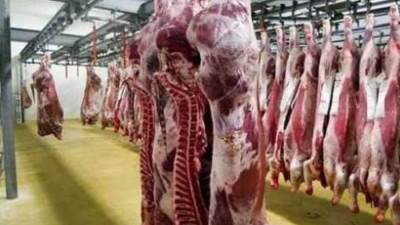 وزارة الزراعة تنفي استيراد شحنة لحوم مصابة بفيروس كورونا