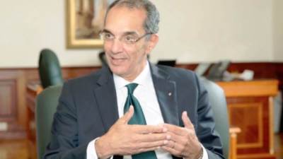 وزير الاتصالات: سننتقل للعاصمة الإدارية كحكومة تشاركية لا ورقية