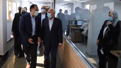 رئيس الوزراء يتابع موقف التصالح في مخالفات البناء ببورسعيد