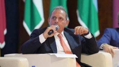 عكاشة: ارتفاع عدد المشاركين في خدمة الموبايل البنكي الي 4.7 مليون مشترك 