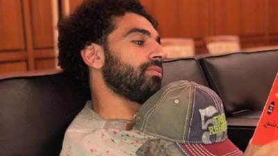 تجهيز غرفة عزل للنجم محمد صلاح بعد التأكد من إصابته بفيروس كورونا 