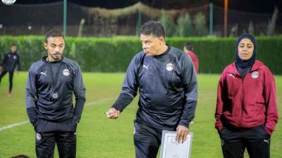 سحر عبد الحق: تدريبات منتخبي الكرة النسائية تسير بشكل جيد..وجاري تكوين منتخب الناشئات  