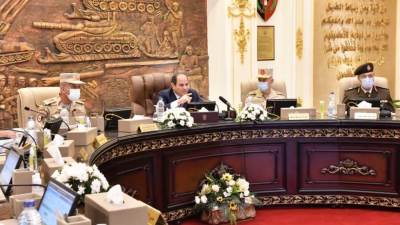 الرئيس يحضر إختبارات كشف الهيئة لطلبة الكليات والمعاهد العسكرية الجدد