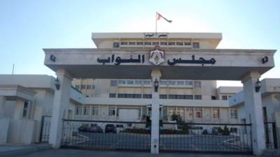 الحكومة تستعرض جهودها للتصدي لفيروس "كورونا" وتقدم تقريرها للبرلمان المصري