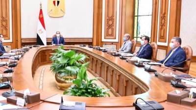 الرئيس يتابع استراتيجية توطين صناعة المركبات المستخدمة للطاقة النظيفة