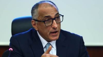 محافظ البنك المركزي: تعميم 20 مليون بطاقة ميزة قريبًا