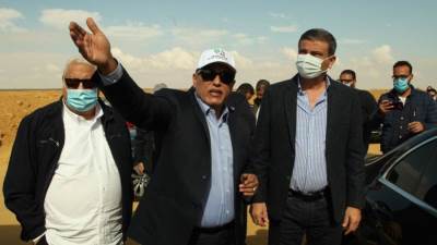 رئيس البنك الزراعي يتفقد أراضي منطقة المغرة بمشروع المليون ونصف فدان