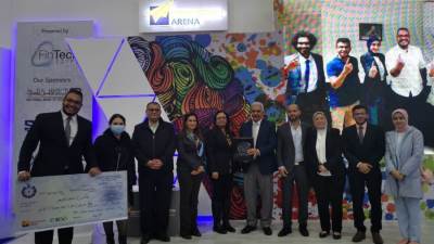 تكربم فريق جامعة الأزهر الفائز بمسابقة "ايناكتس العالمية" بجائزة 50 ألف جنيه 