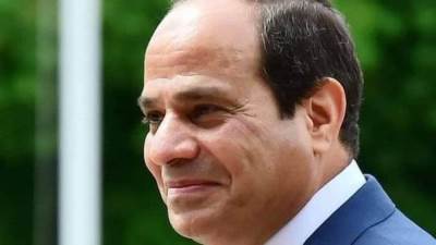 الرئيس عبد الفتاح السيسي راعيا لمبادرة وزارة الهجرة "اتكلم عربي"