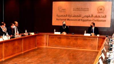 وزيرا التجارة والسياحة يبحثان الترتيبات الخاصة بالجناح المصري بمعرض اكسبو دبي 2020