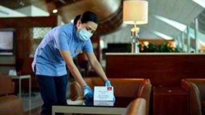 طيران الإمارات تعيد فتح صالاتها عبر العالم بدءً من القاهرة