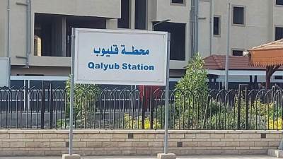 وزير النقل ومحافظ القليوبية يشهدان تطوير سكك حديد قليوب