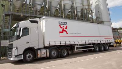 فوسروك تبرم اتفاقية تحالف مشترك مع "Chemtech" لصناعة كيماويات البناء