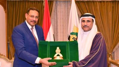 رئيس هيئة الرقابة الإدارية يبحث مع رئيس البرلمان العربي تعزيز التعاون