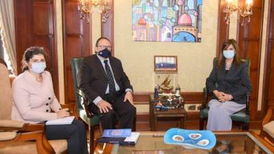 نبيلة مكرم: اليوم العالمي للغة العربية بداية استراتيجية لتحقيق المبادرة الرئاسية "اتكلم عربي" بالتعاون مع "يونسكو"