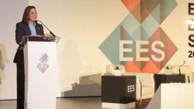 هالة السعيد تفتتح "القمة الاقتصادية لمصر 2020" نيابة عن رئيس الوزراء