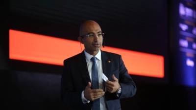 رئيس "أورنج": كورونا ساهم في تنفيذ خطة مصر للتحول الرقمي