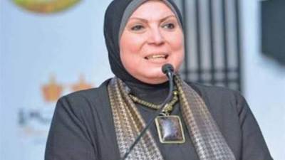 وزيرة التجارة و الصناعة تصدر قرارا بعدم السماح بإستيراد السكر الأبيض والخام لمدة 3 أشهر