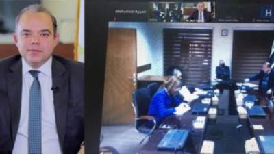 البورصة المصرية تمنح برامج تدريبية لقيادات سوق المال العراقية